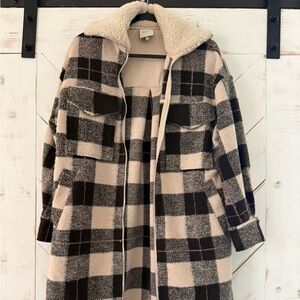 Varley Black and Cream plaid Jacket with fleece collar size XXS